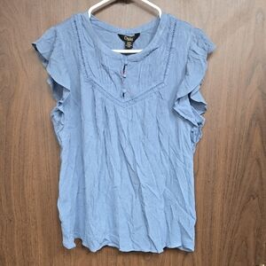 Dalia Size M Light Blue Grey Ruffled T-Shirt Blouse